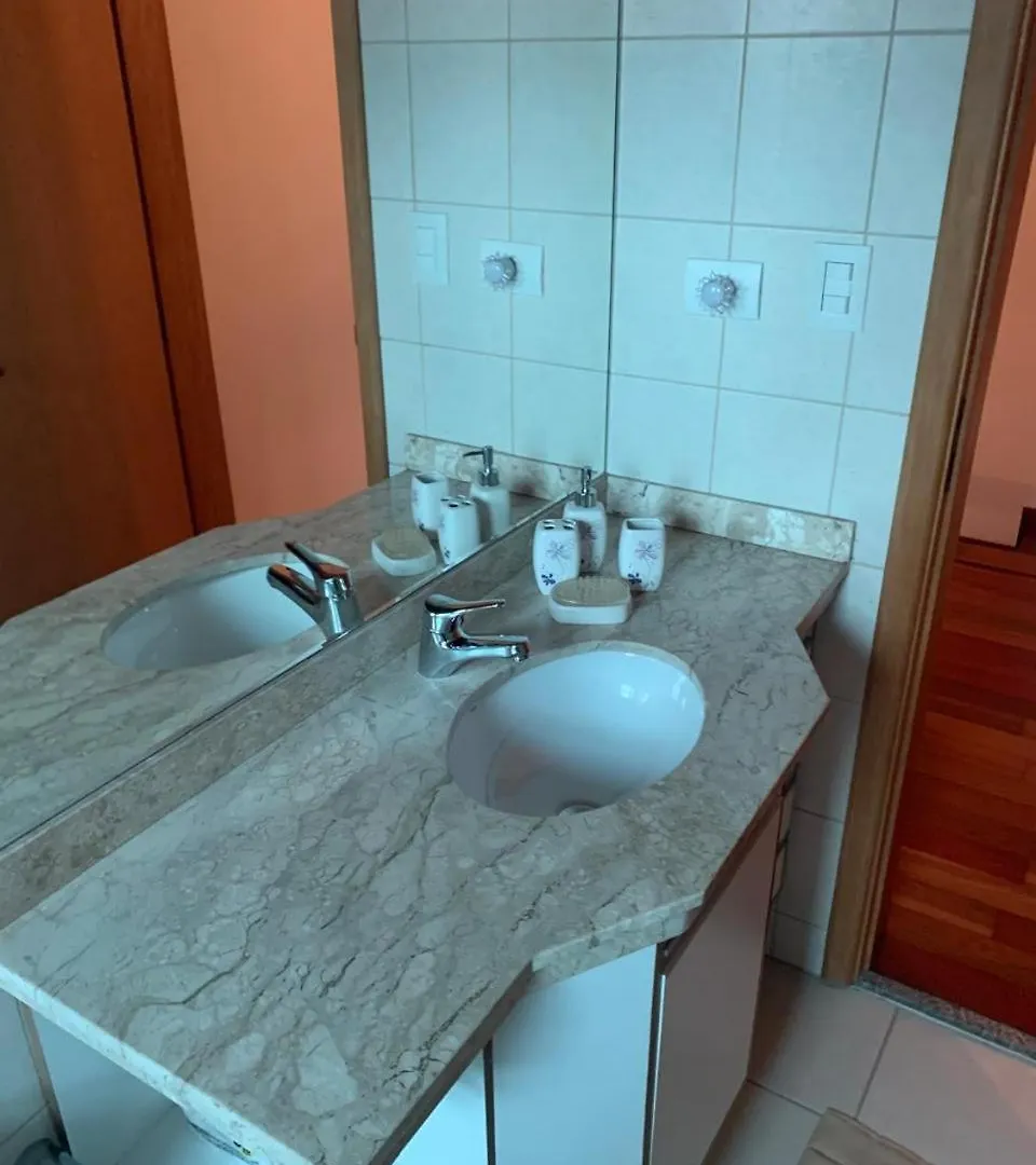 Apartment Duplex A 800M Do Centro Do Capivari Campos do Jordao